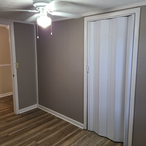 4936 Rock House Rd, Portland, TN 37148
