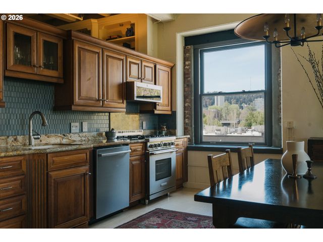 416 Nw 13TH Ave 411, Portland, OR 97209