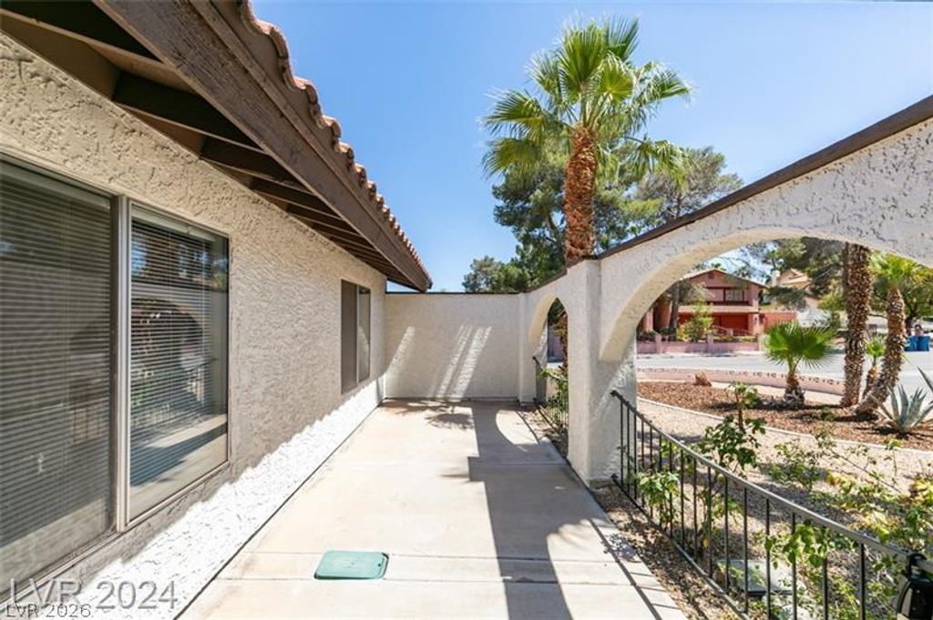 5532 Ramillete Road, Las Vegas, NV 89120 — photo 4