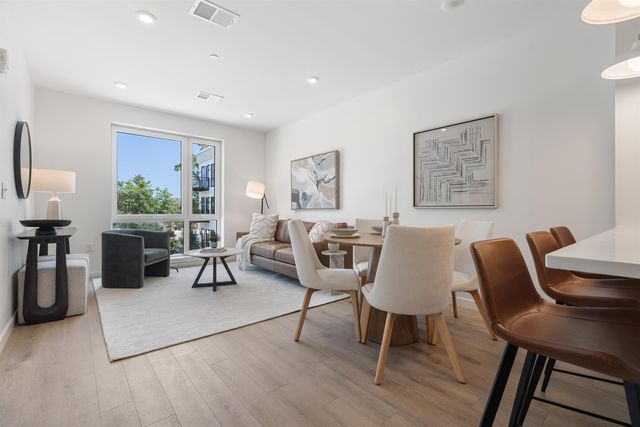 80 Constitution Ave Unit 209, Portsmouth, NH 03801