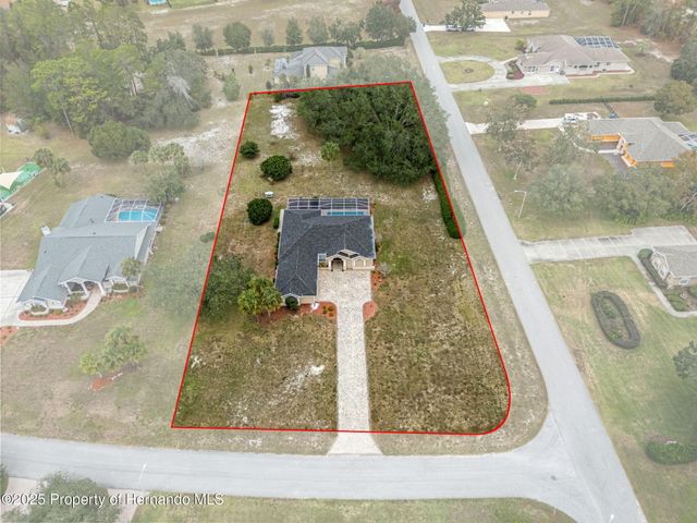 9376 Bearwalk Path, Weeki Wachee, FL 34613