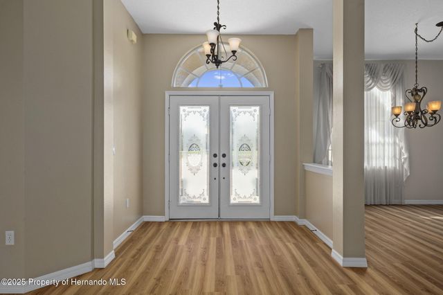 9376 Bearwalk Path, Weeki Wachee, FL 34613