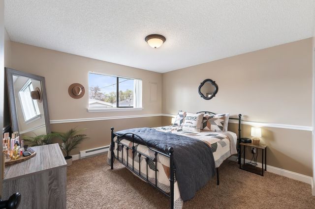 1641 E Crown Ave, Spokane, WA 99207