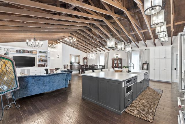 101 S Scott Ave, Newport, WA 99156