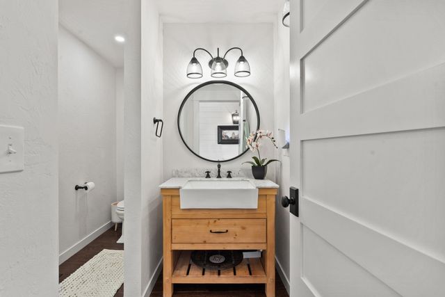 101 S Scott Ave, Newport, WA 99156