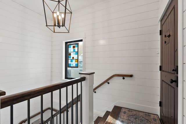 101 S Scott Ave, Newport, WA 99156