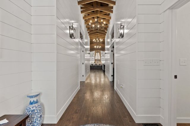 101 S Scott Ave, Newport, WA 99156