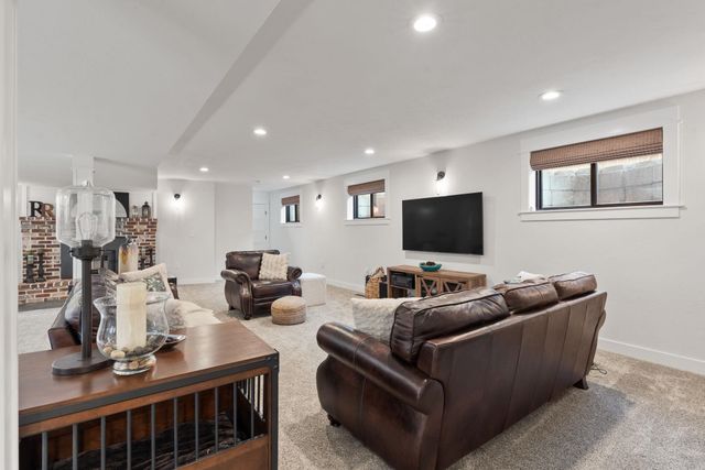 101 S Scott Ave, Newport, WA 99156