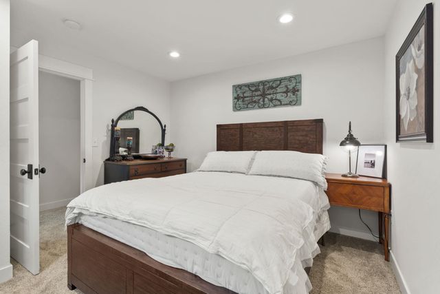 101 S Scott Ave, Newport, WA 99156