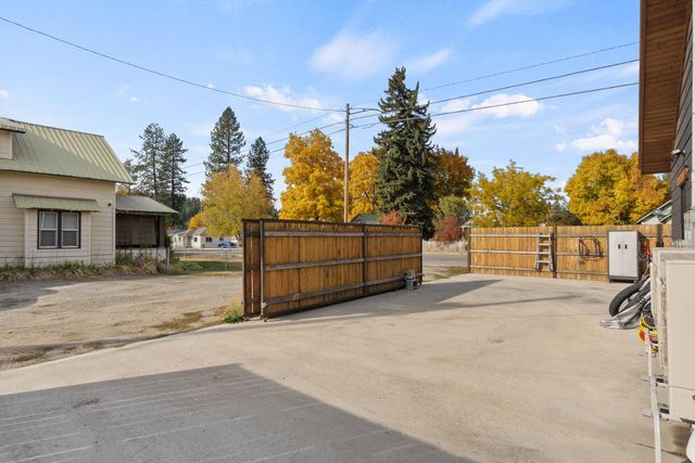 101 S Scott Ave, Newport, WA 99156