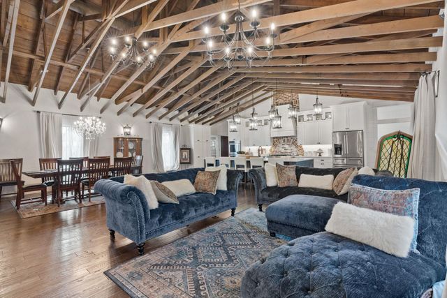 101 S Scott Ave, Newport, WA 99156