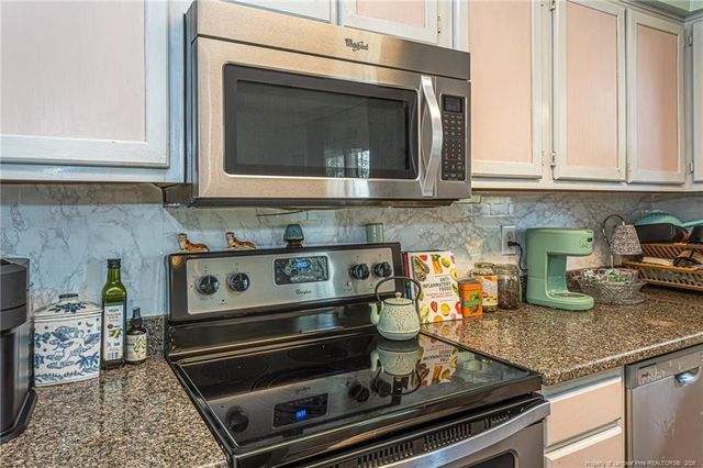 813 Brewster Lane, Wilmington, NC 28412