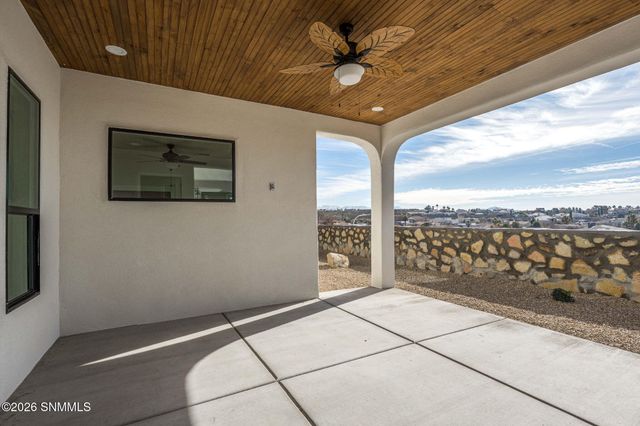 2850 Kuehne Lane, Las Cruces, NM 88011