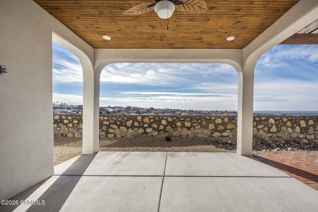 2850 Kuehne Lane, Las Cruces, NM 88011