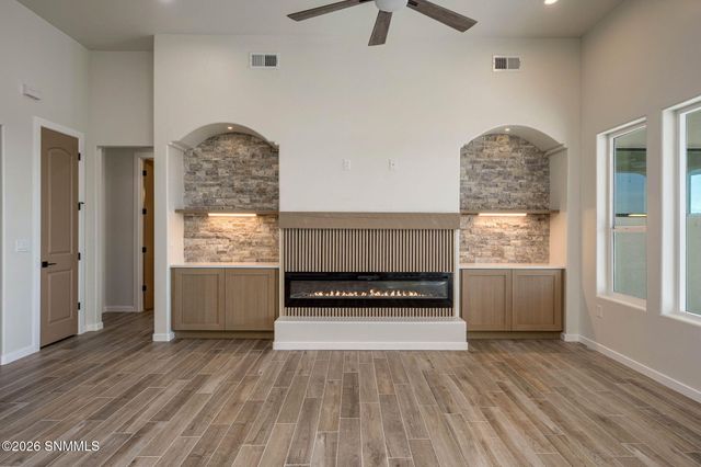 2850 Kuehne Lane, Las Cruces, NM 88011