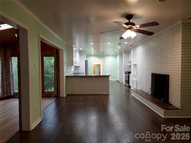 234 Edgewood Drive, Statesville, NC 28625