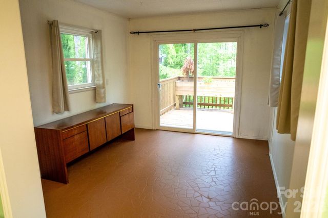 234 Edgewood Drive, Statesville, NC 28625