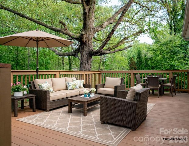 234 Edgewood Drive, Statesville, NC 28625
