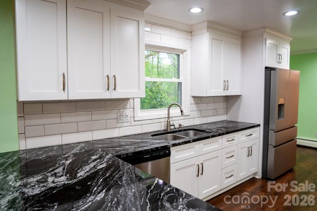 234 Edgewood Drive, Statesville, NC 28625