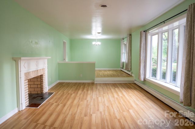 234 Edgewood Drive, Statesville, NC 28625