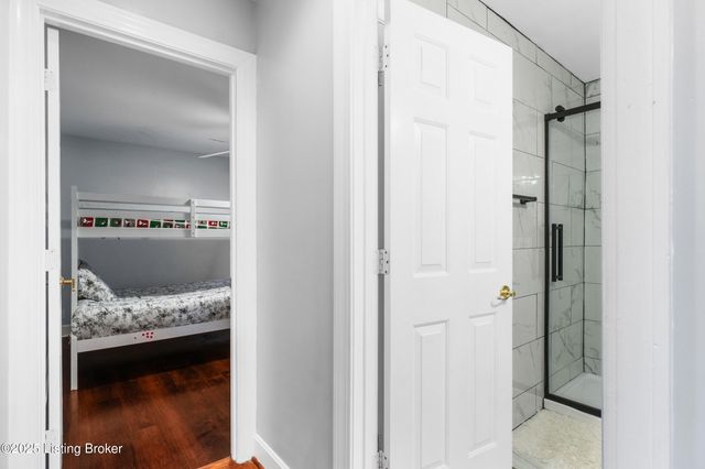 13104 Willow Forest Dr, Louisville, KY 40245