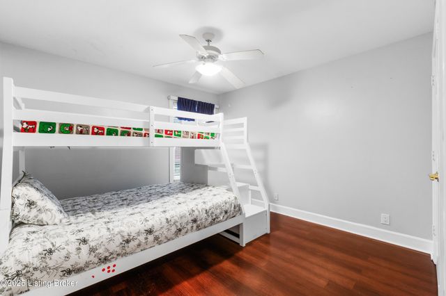 13104 Willow Forest Dr, Louisville, KY 40245