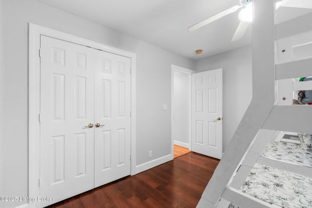 13104 Willow Forest Dr, Louisville, KY 40245