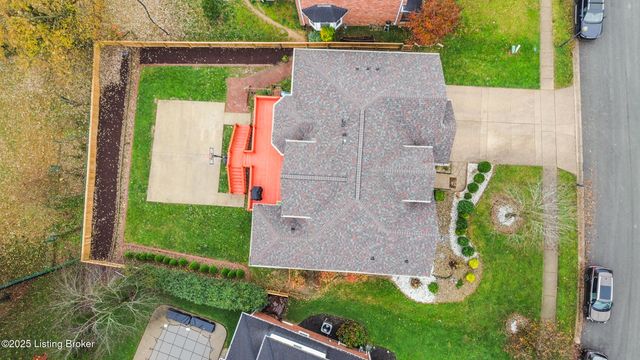 13104 Willow Forest Dr, Louisville, KY 40245