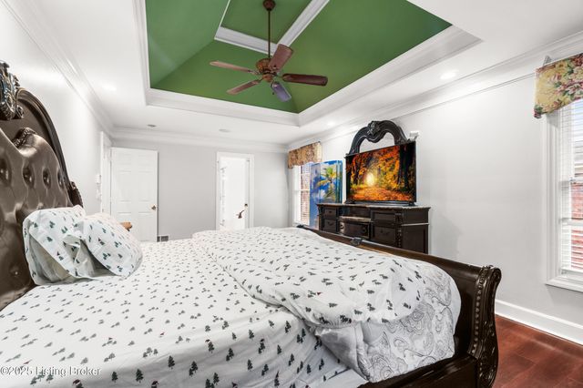 13104 Willow Forest Dr, Louisville, KY 40245