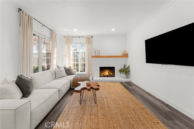 5006 Hampton Court, Westminster, CA 92683