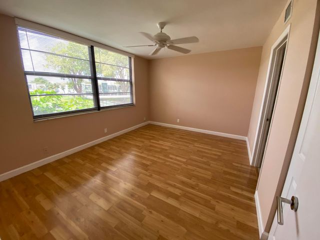 7365 NW 18 Street 202, Margate, FL 33063