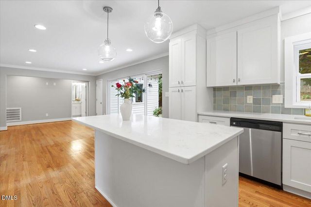 201 Dennis Avenue, Raleigh, NC 27604