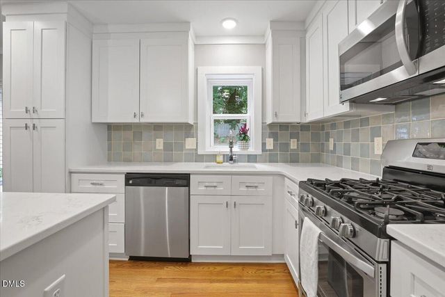 201 Dennis Avenue, Raleigh, NC 27604