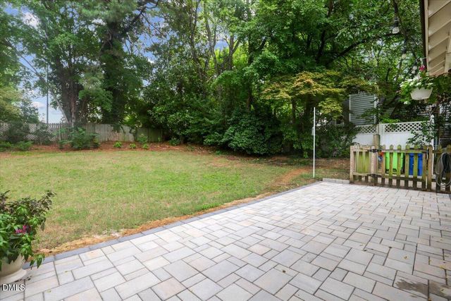 201 Dennis Avenue, Raleigh, NC 27604