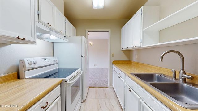 252 SHADOW MOUNTAIN Drive, E7, El Paso, TX 79912