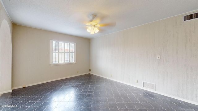 252 SHADOW MOUNTAIN Drive, E7, El Paso, TX 79912