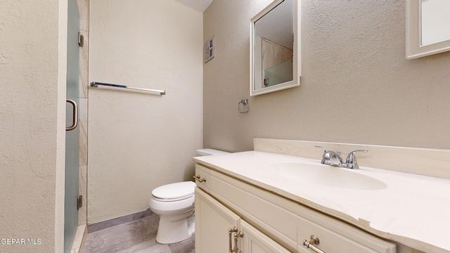 252 SHADOW MOUNTAIN Drive, E7, El Paso, TX 79912