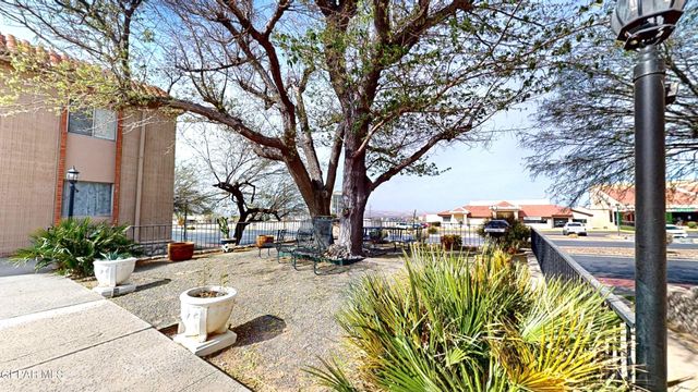 252 SHADOW MOUNTAIN Drive, E7, El Paso, TX 79912