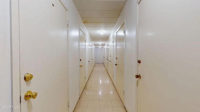 252 SHADOW MOUNTAIN Drive, E7, El Paso, TX 79912