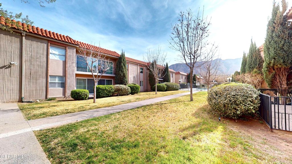 252 SHADOW MOUNTAIN Drive, E7, El Paso, TX 79912