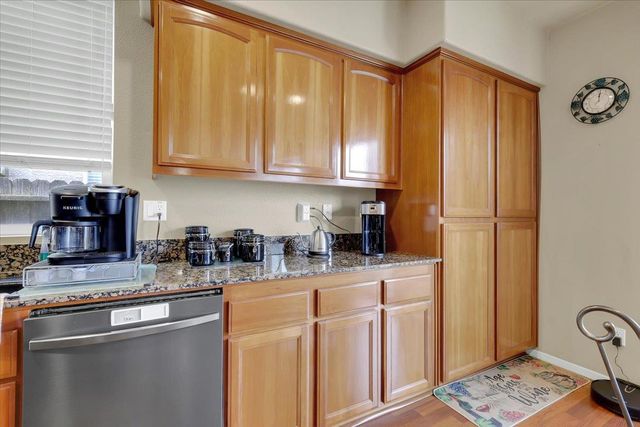 1799 River Run Dr, Marysville, CA 95901