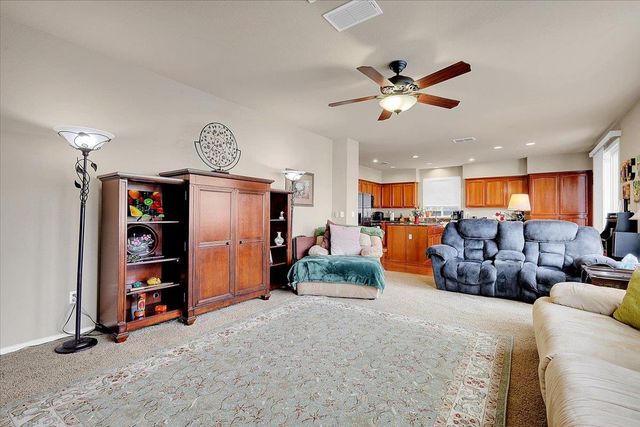 1799 River Run Dr, Marysville, CA 95901