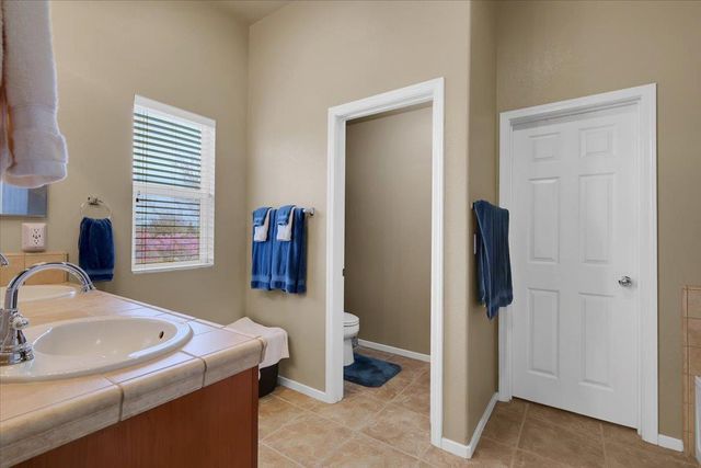 1799 River Run Dr, Marysville, CA 95901