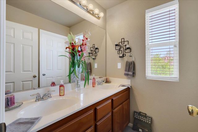 1799 River Run Dr, Marysville, CA 95901