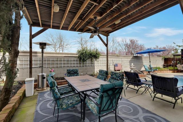 1799 River Run Dr, Marysville, CA 95901