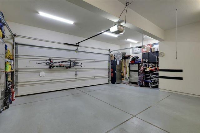 1799 River Run Dr, Marysville, CA 95901