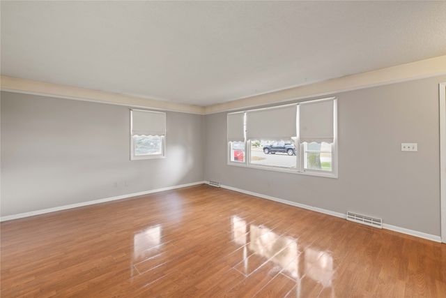 706 Maple Avenue, Woodward, IA 50276