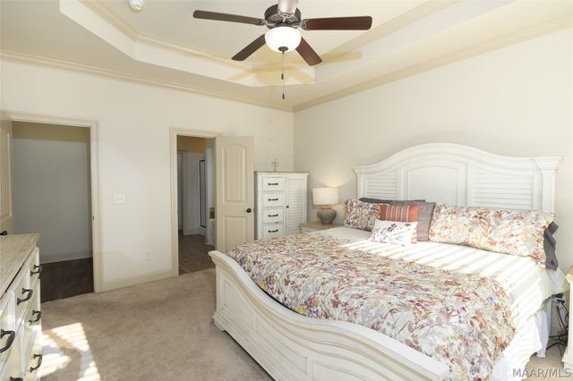 54 Sunnybrook Drive, Deatsville, AL 36022