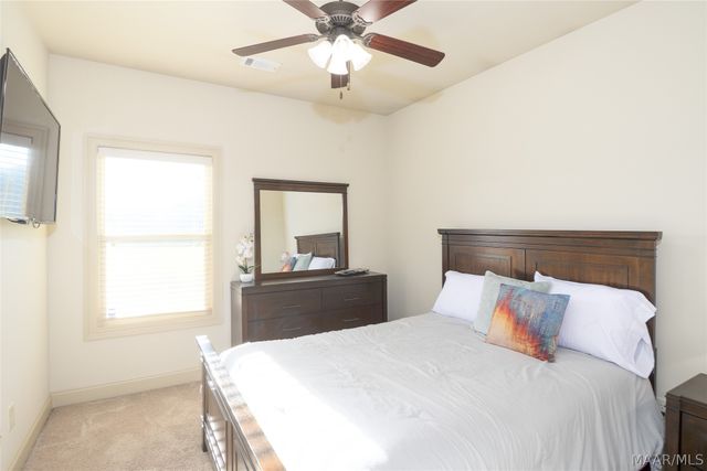 54 Sunnybrook Drive, Deatsville, AL 36022