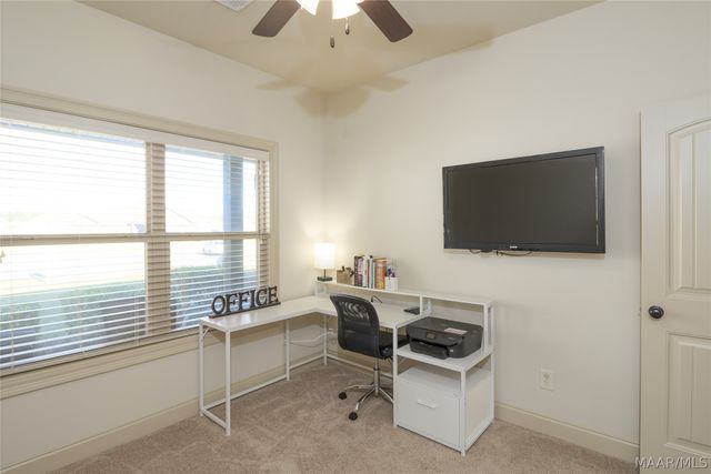 54 Sunnybrook Drive, Deatsville, AL 36022